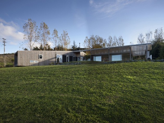 郊外木板包覆住宅项目,梦想中的自家住宅丨新西兰丨Glamuzina Paterson Architects-12