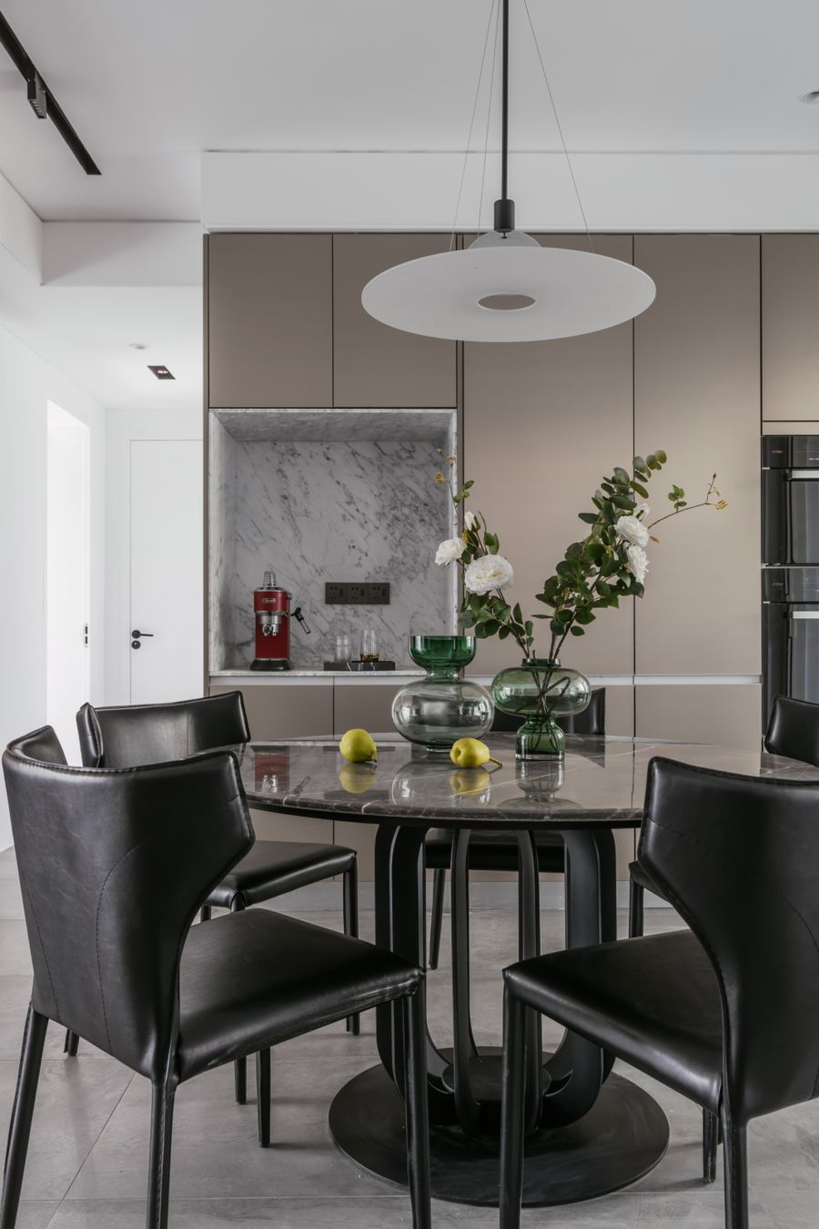 淮安绿地中央公馆现代私宅 | 自然纯粹的空间艺术-27