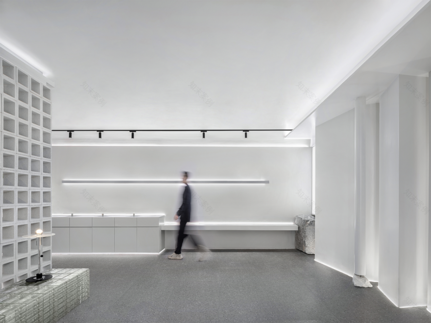 泰沃灯光展厅丨中国邵阳丨有禾设计-20