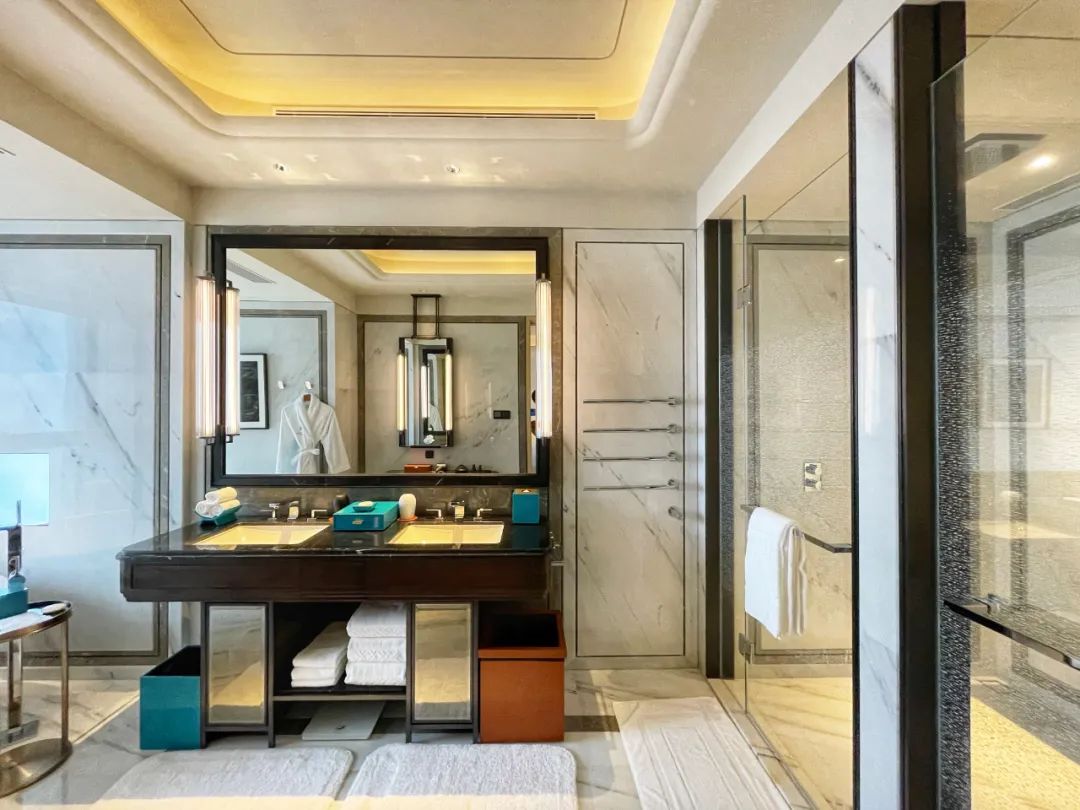 青岛瑞吉酒店丨中国青岛丨LTW-96