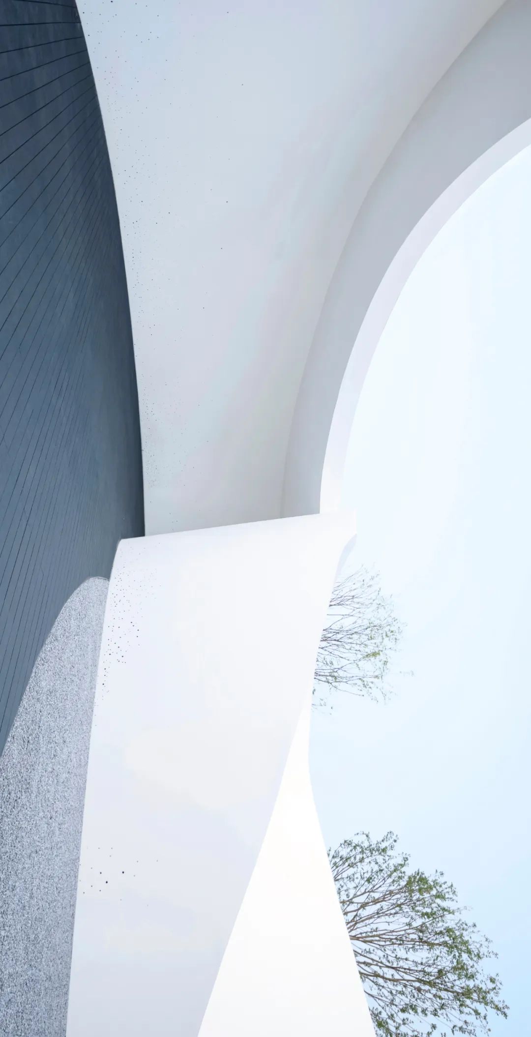 领地悦府 | 红蓝对决的景观艺术-11