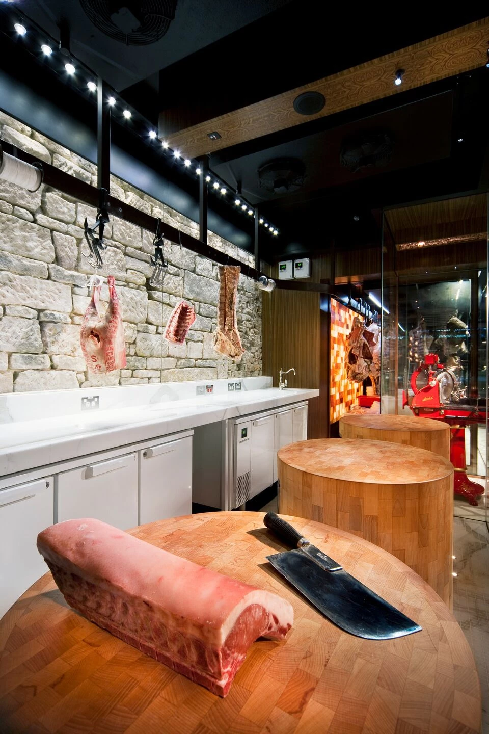 悉尼 Victor Churchill 独特肉铺设计-29