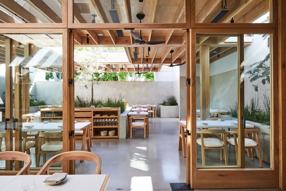 洛杉矶 auburn 餐厅 | 温馨家庭式餐饮空间-13