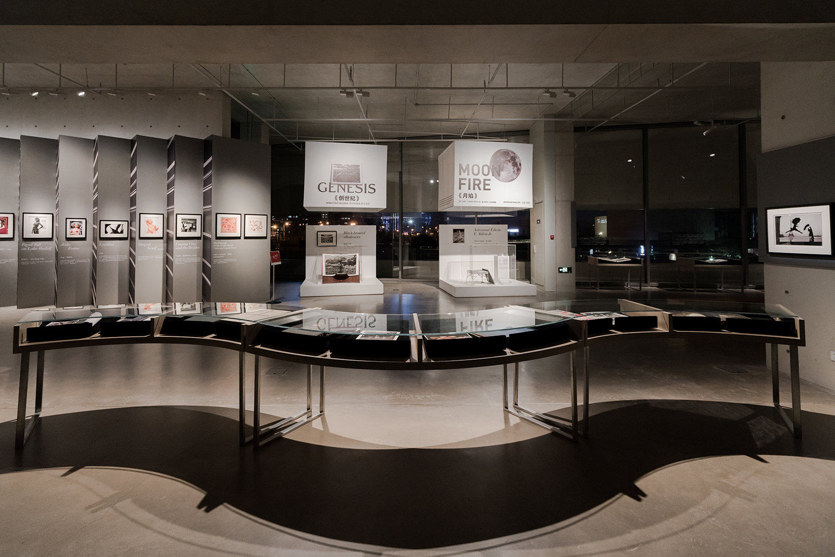 当代书籍展览丨谢子龙影像艺术馆-26