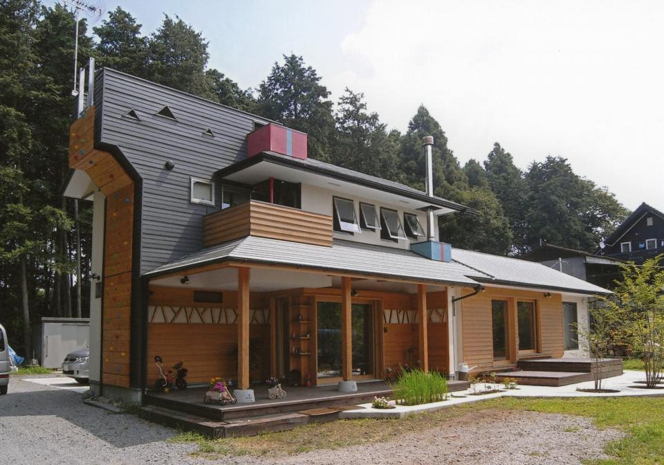 山が好き！クライミングウォールのできる家（国産自然素材）丨（株）独楽蔵（こまぐら）-3