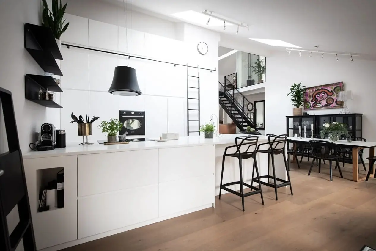 瑞典哥德堡绿色社区的现代家庭复式公寓-6