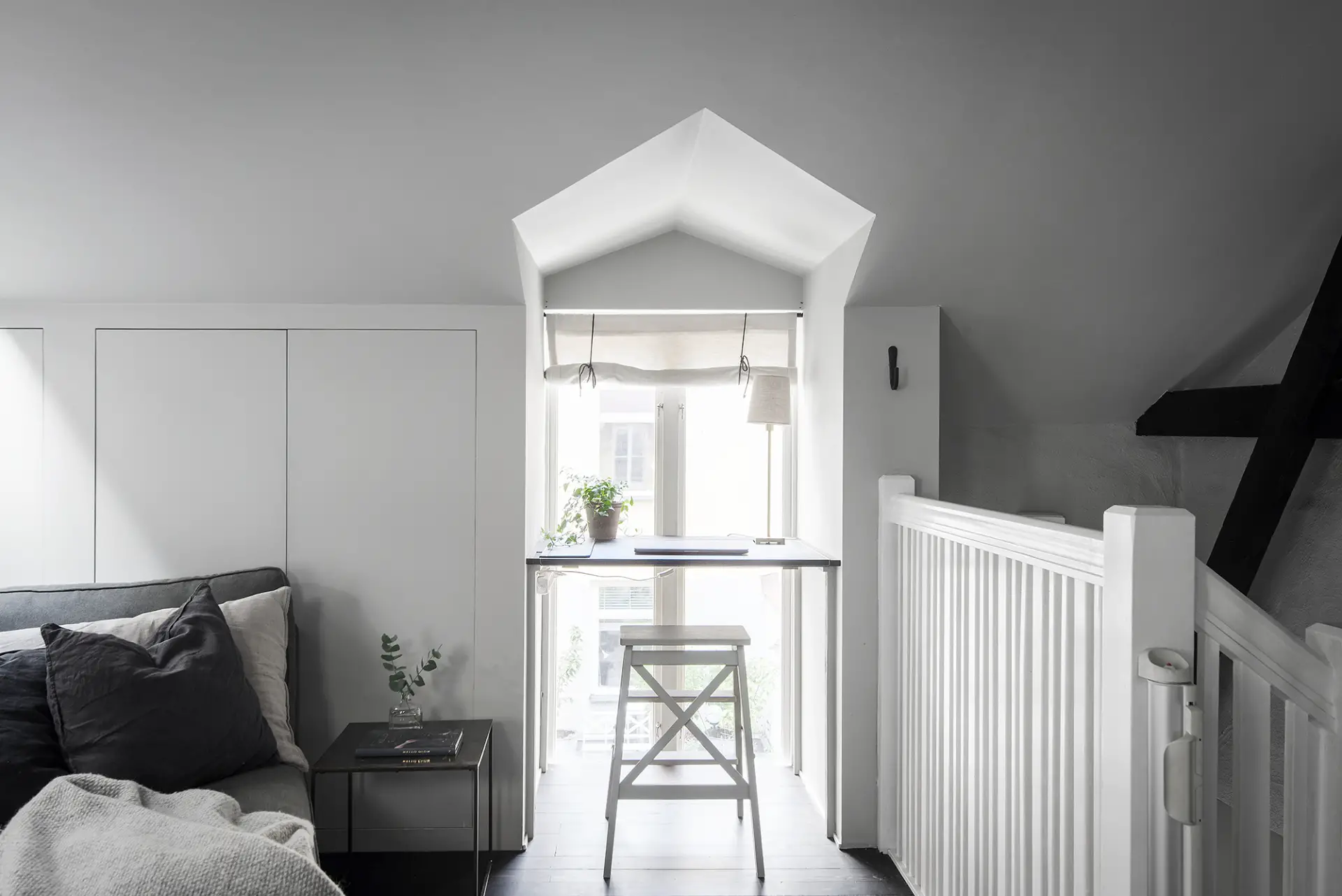 1882 年的瑞典老马厩，如何变身城市绿洲？-15