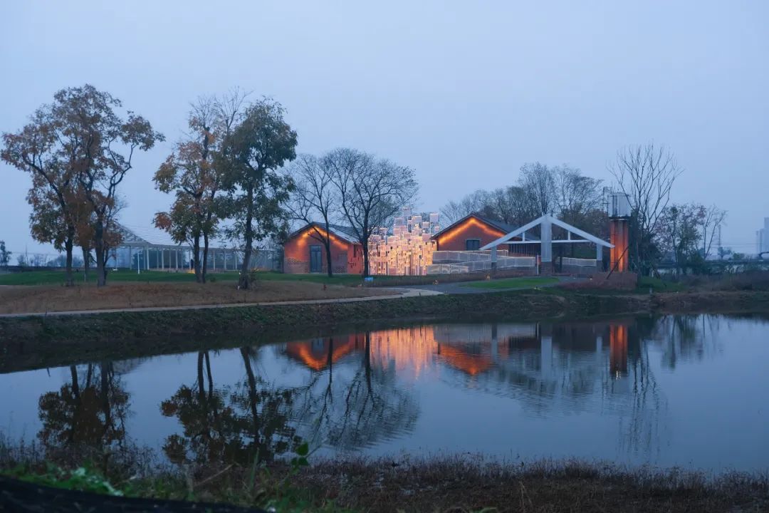 青龙湖·漂浮种子 · 旧砖新生的公园科普教育基地丨中国成都丨小隐建筑事务所-138