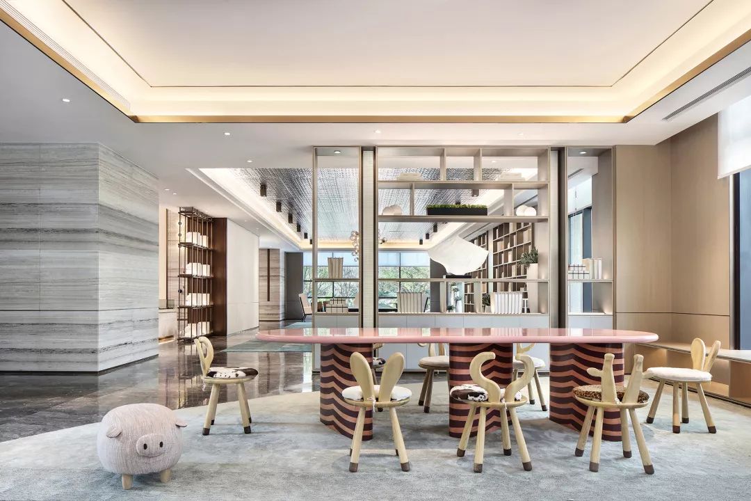 重庆华宇城营销中心：在水一方，瞭望人文风华  六艺源设计-35