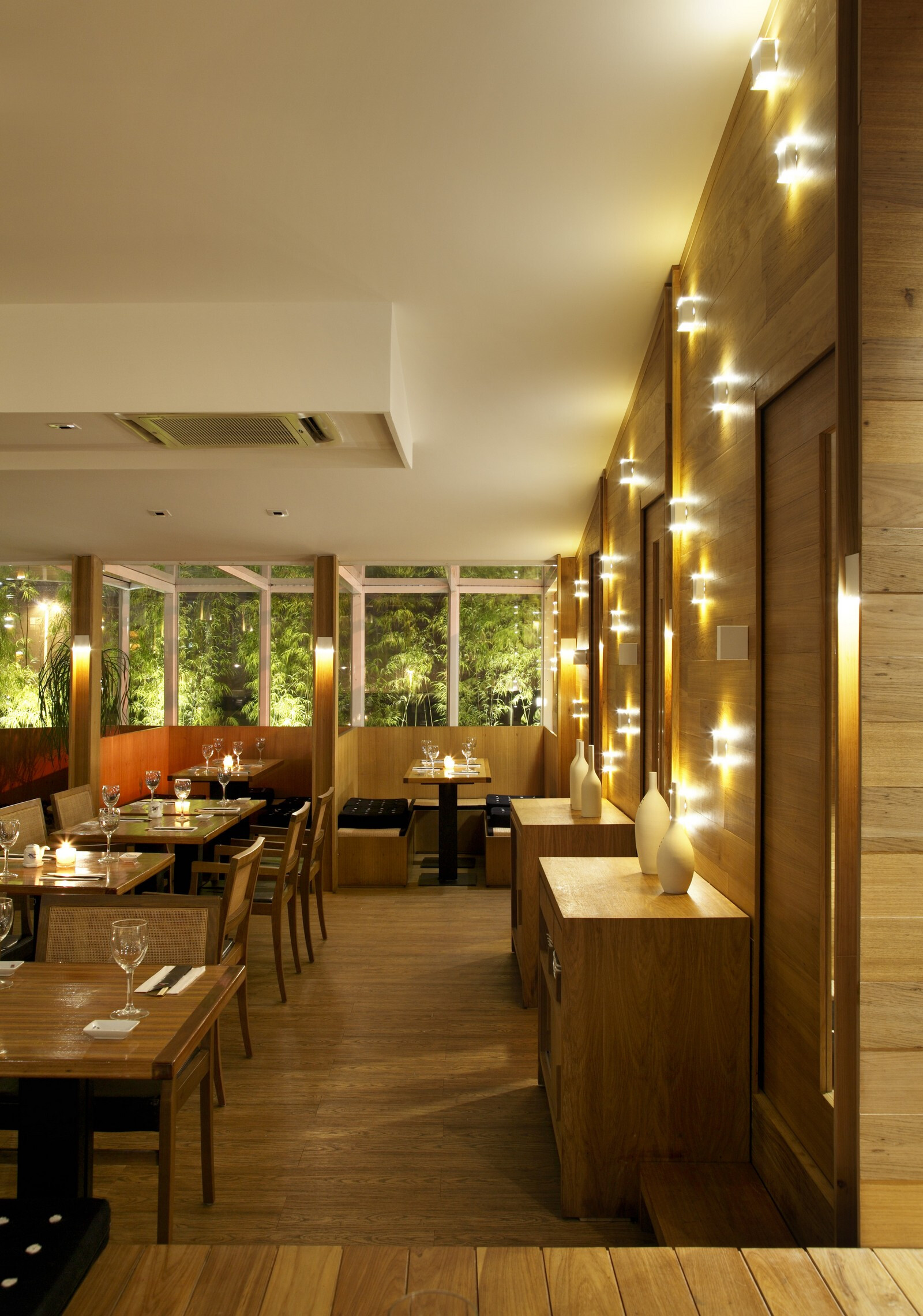 巴西传统日料店 Kotobuki 的现代翻新-29