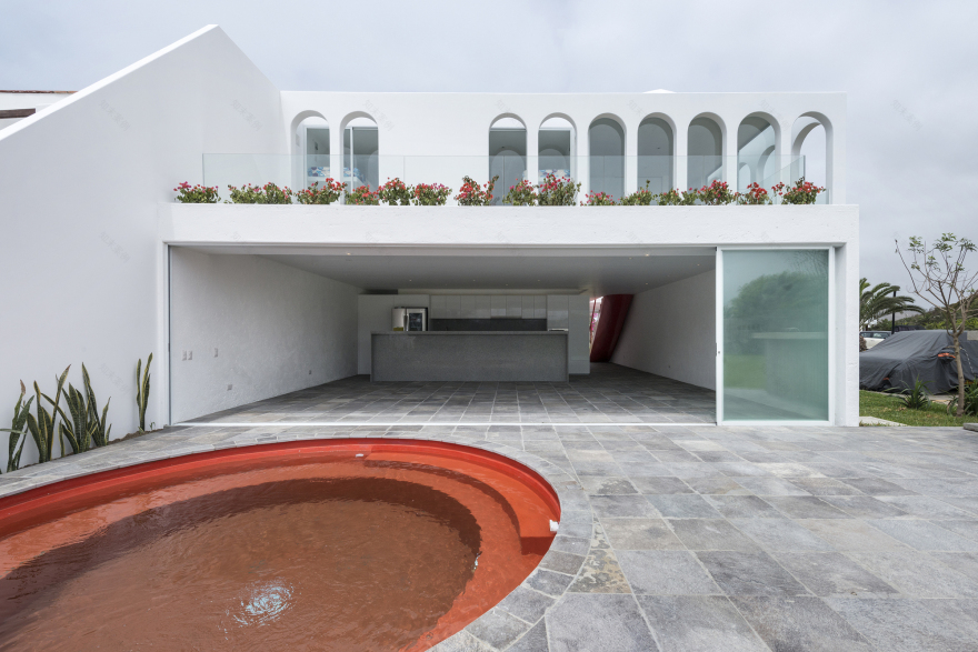 Lobster House / Martín Dulanto Arquitecto-12