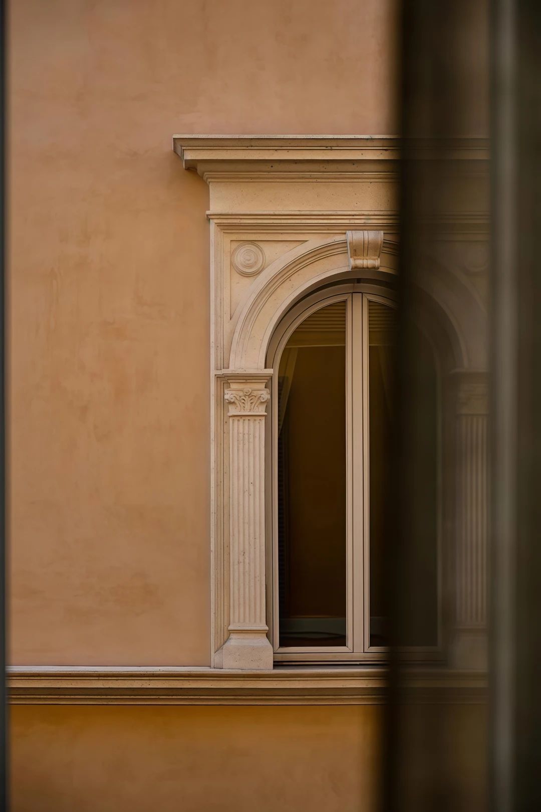 LVMH x 雅高集团全球首家东方快车酒店开幕，老钱风的极致浪漫-56