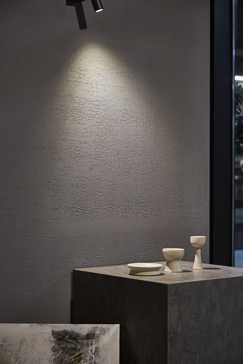 20 平米现代都市风酒馆，精致空间设计诠释高级品味-14