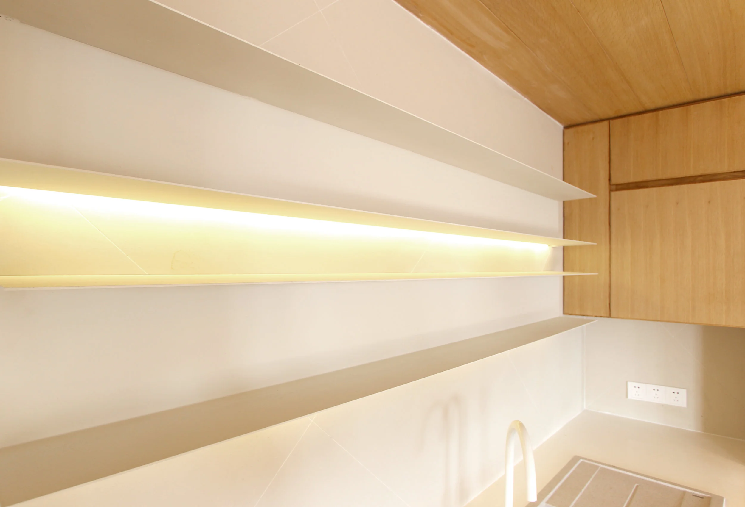 建国LOFT（注：Loft一般保留英文，建国若有特定含义，需根据实际情况调整） 丨中国上海-15