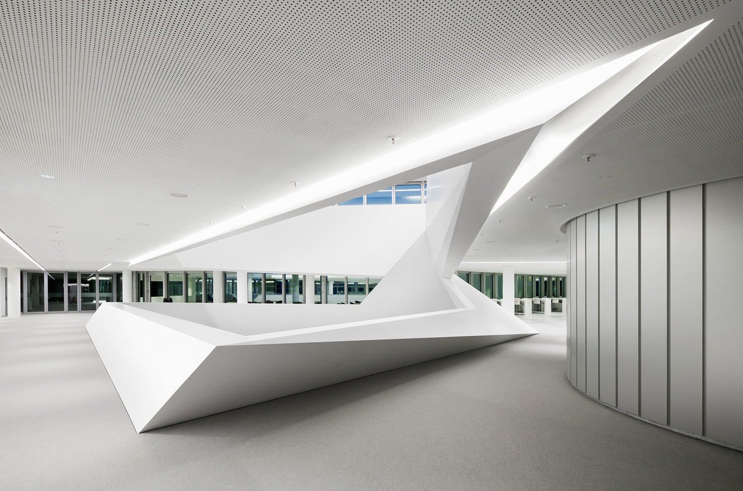 慕尼黑高塔HVB大厦改造后重开放，德国 / HENN-15