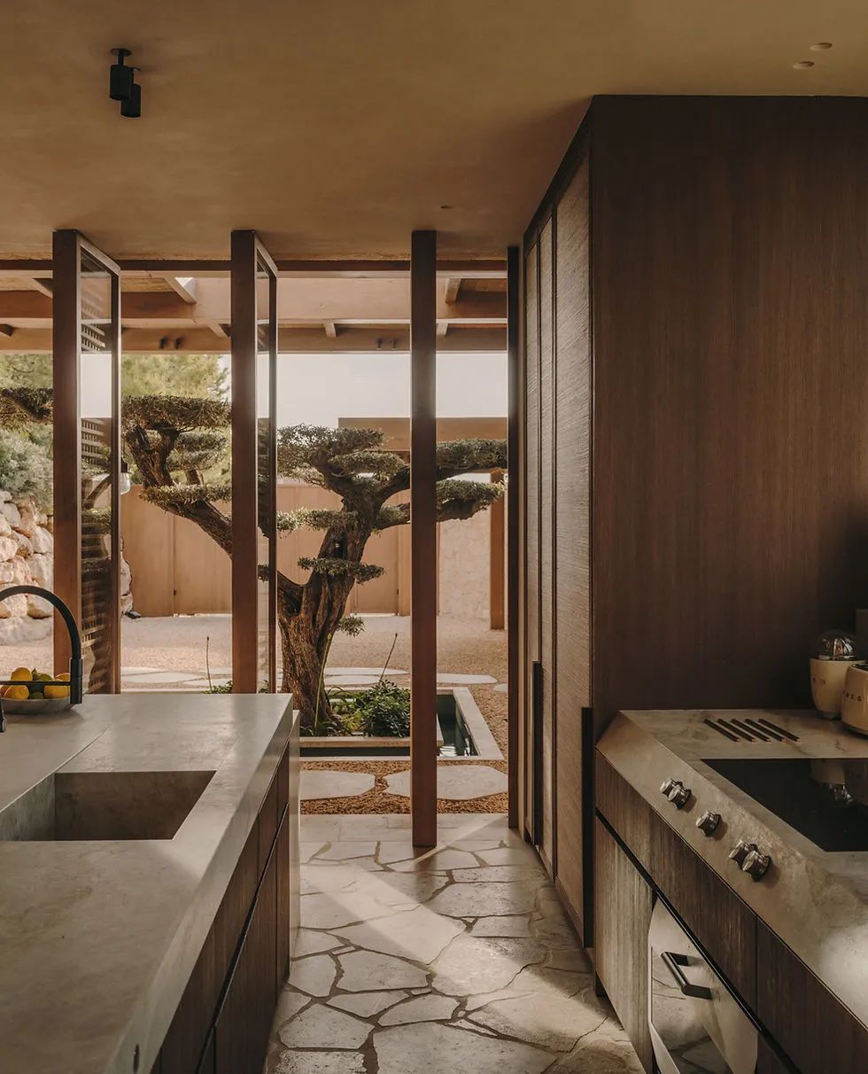 普罗旺斯葡萄园古老城堡重建丨建筑师Amelia Tavella-81