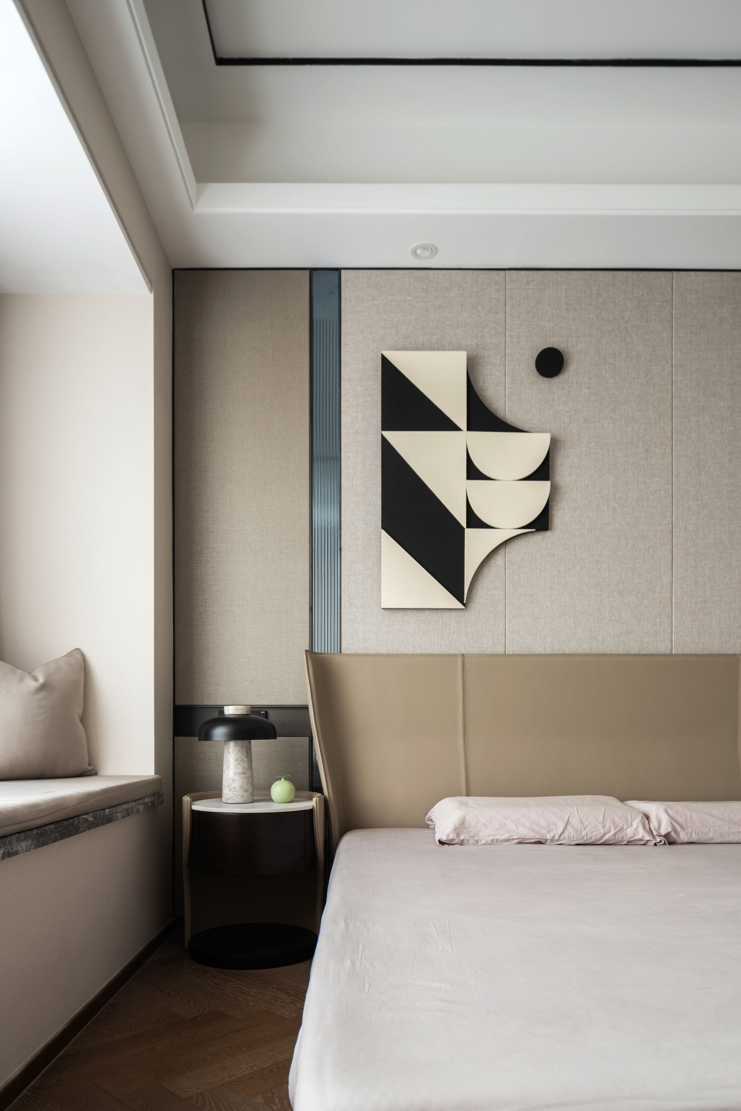 初一 | 190m2精装改造，不必大拆大改，也能打造现代感满满舒适居所-18