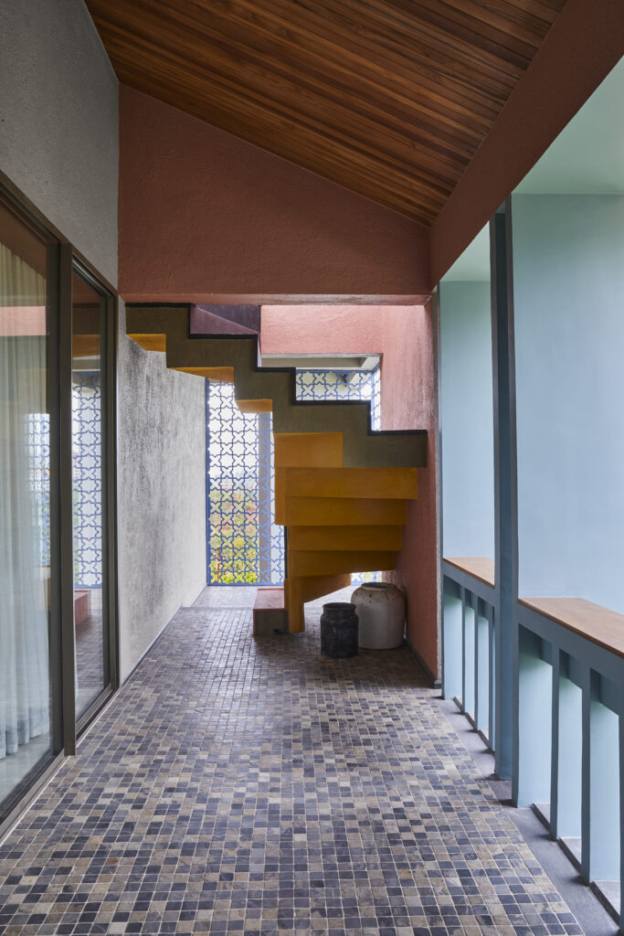 悬崖上的房子丨FADD Studio-60