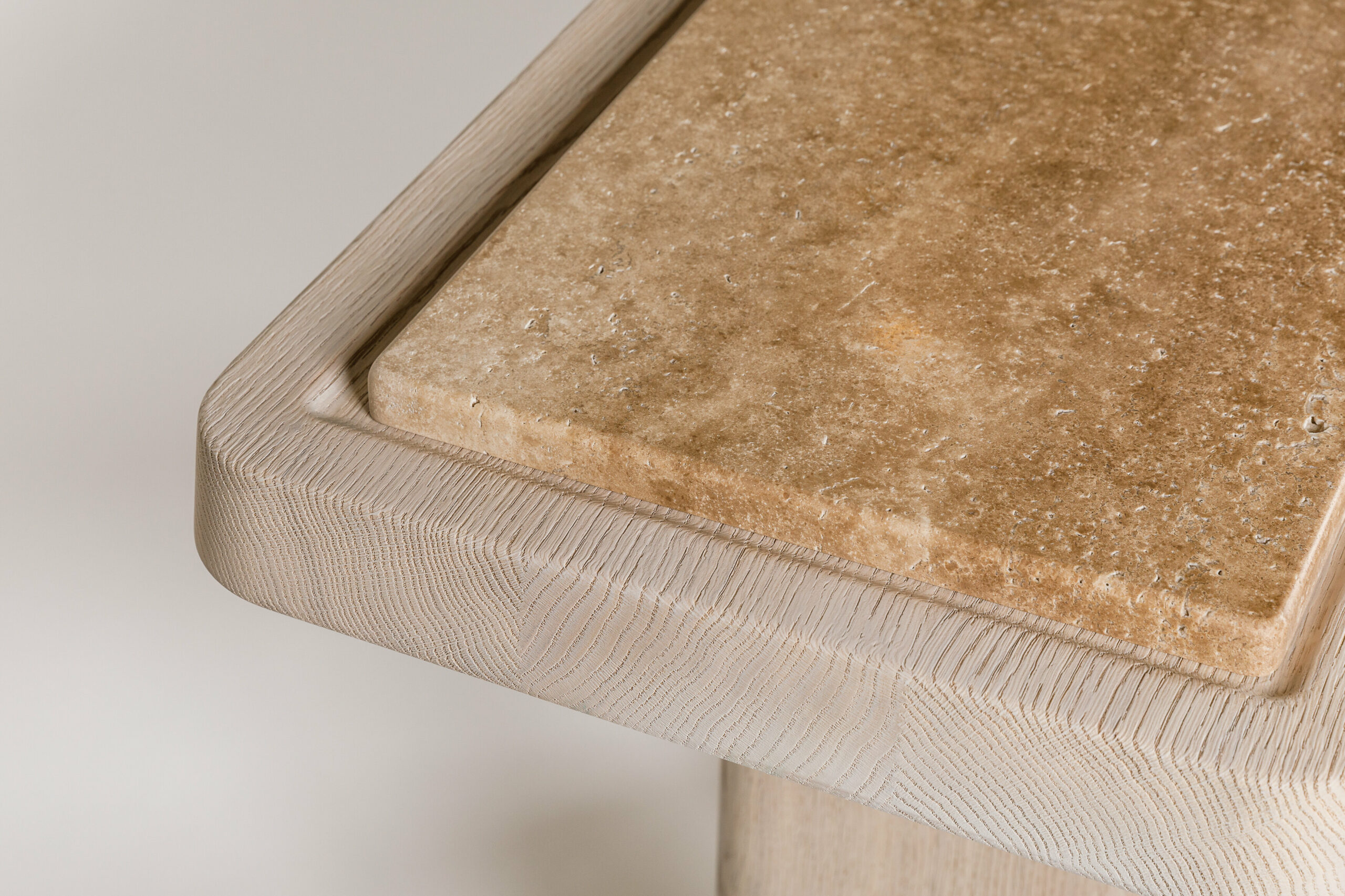 Charles Zana  |  Tondo, Console-3