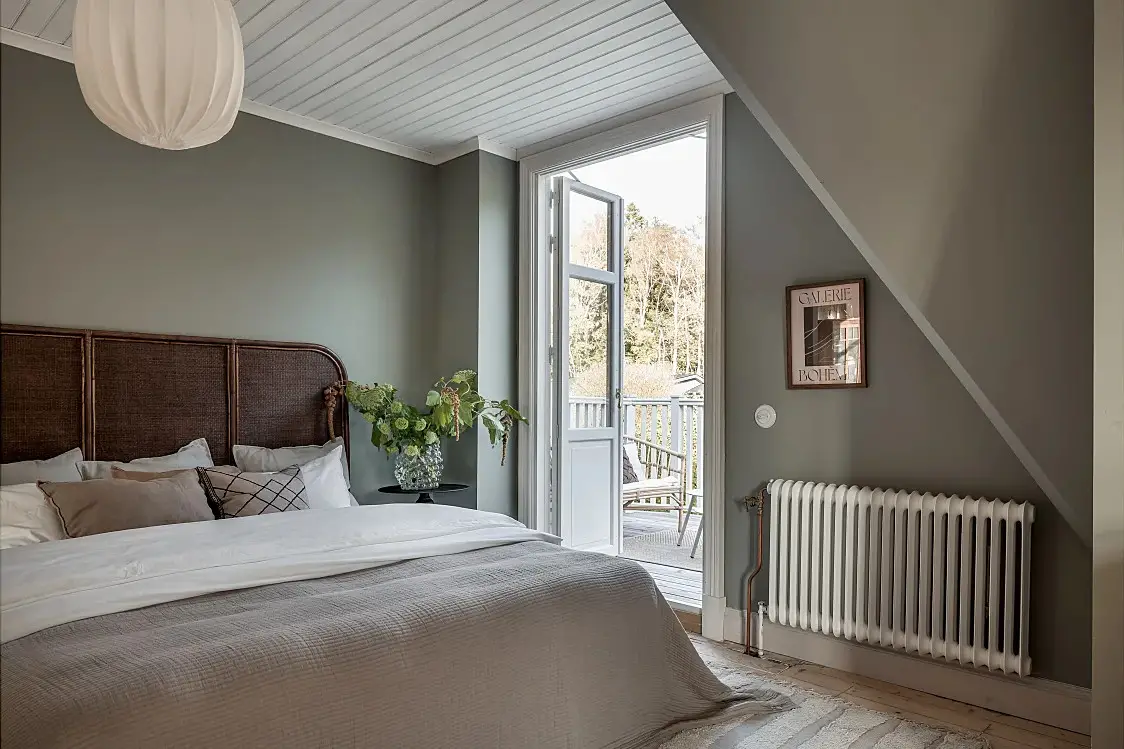 瑞典斯堪的纳维亚风格红木别墅设计-20