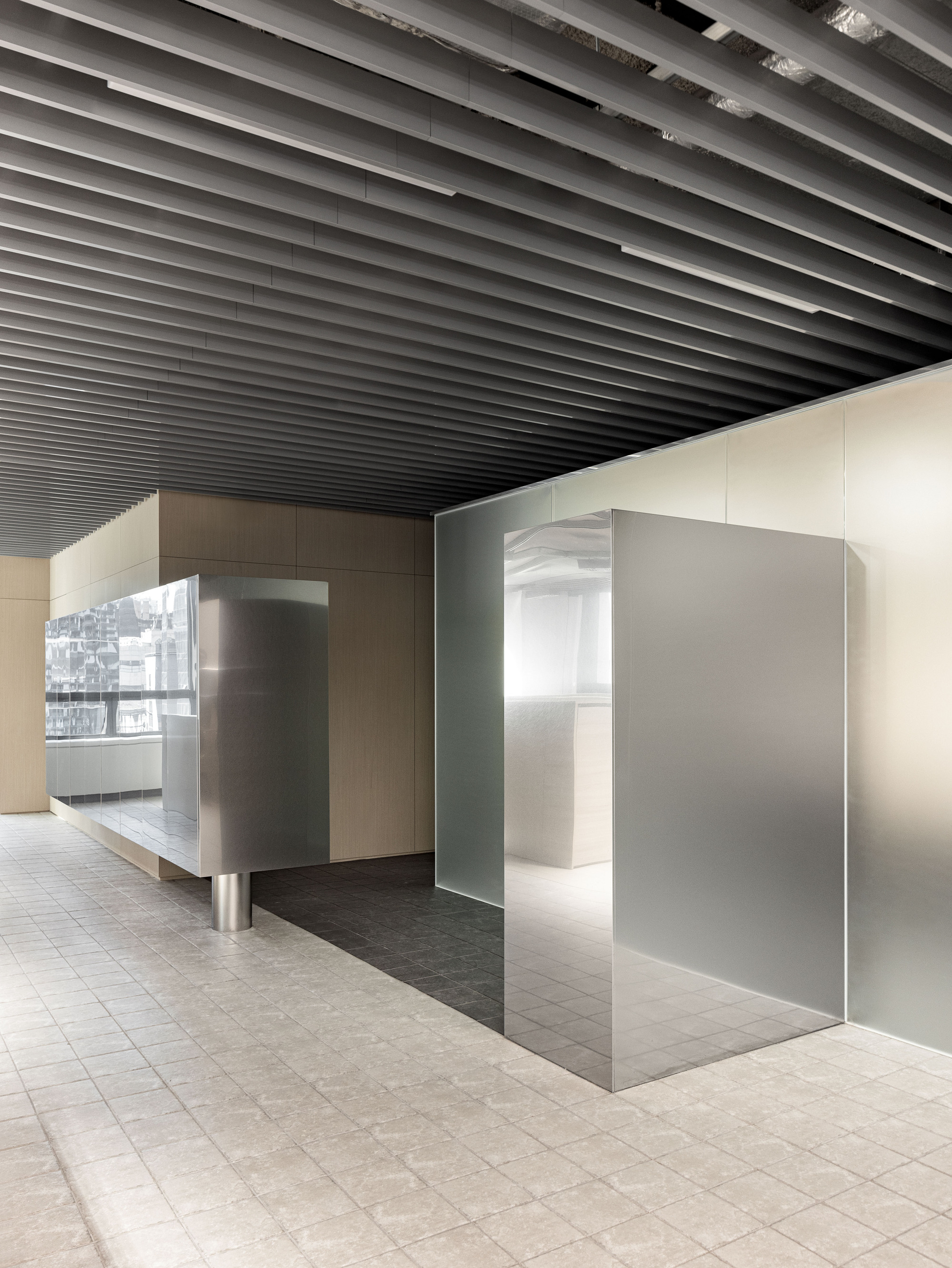 小办公室丨韩国丨RVMN-32