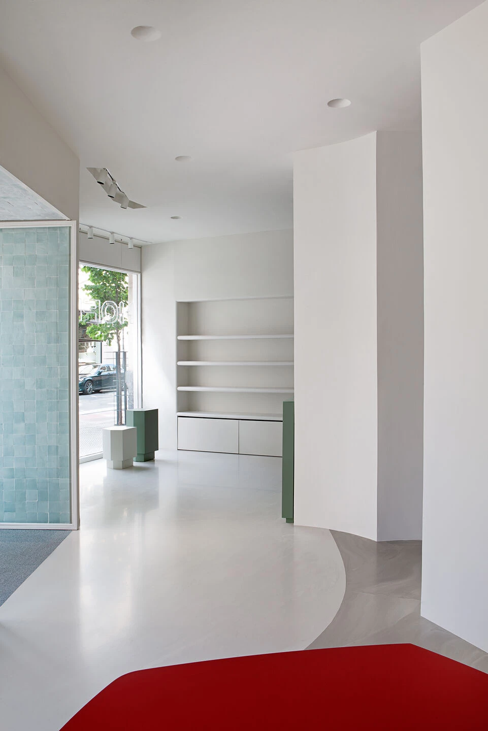 霍夫商店，毕尔巴鄂丨西班牙丨Matteo Ferrari,Ciszak Dalmas-10