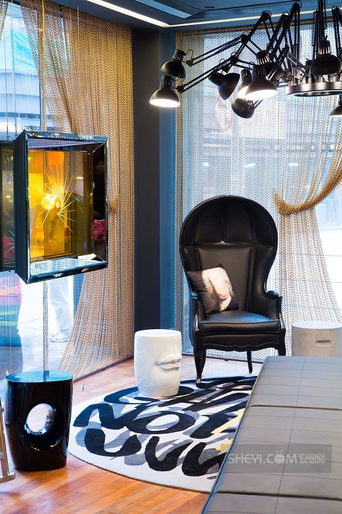 菲利浦·斯塔克的时尚艺术-20