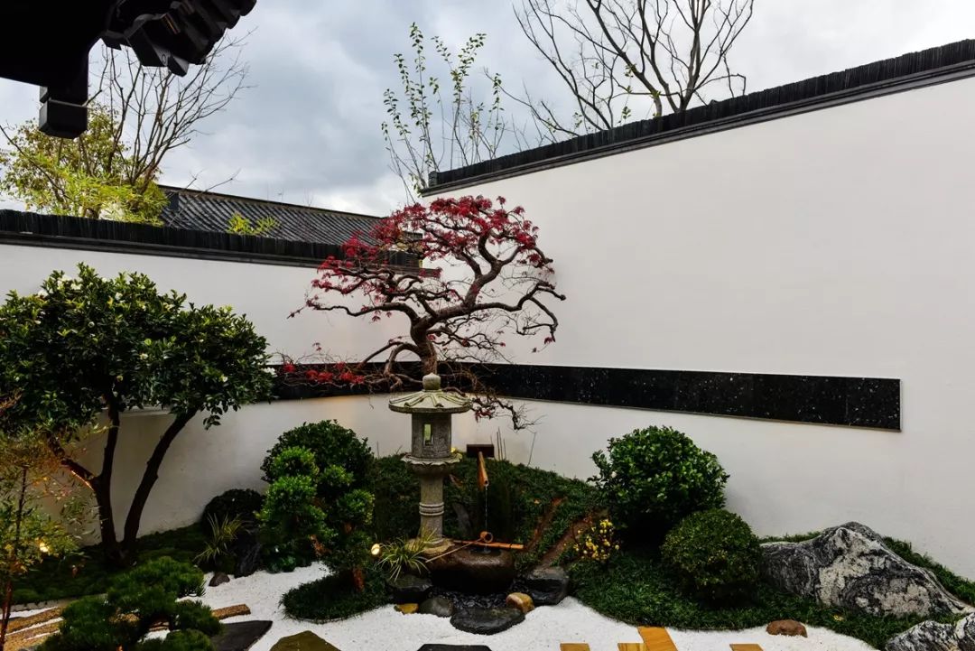 草月流打造禅意花园，呈现桃李春风美景-3