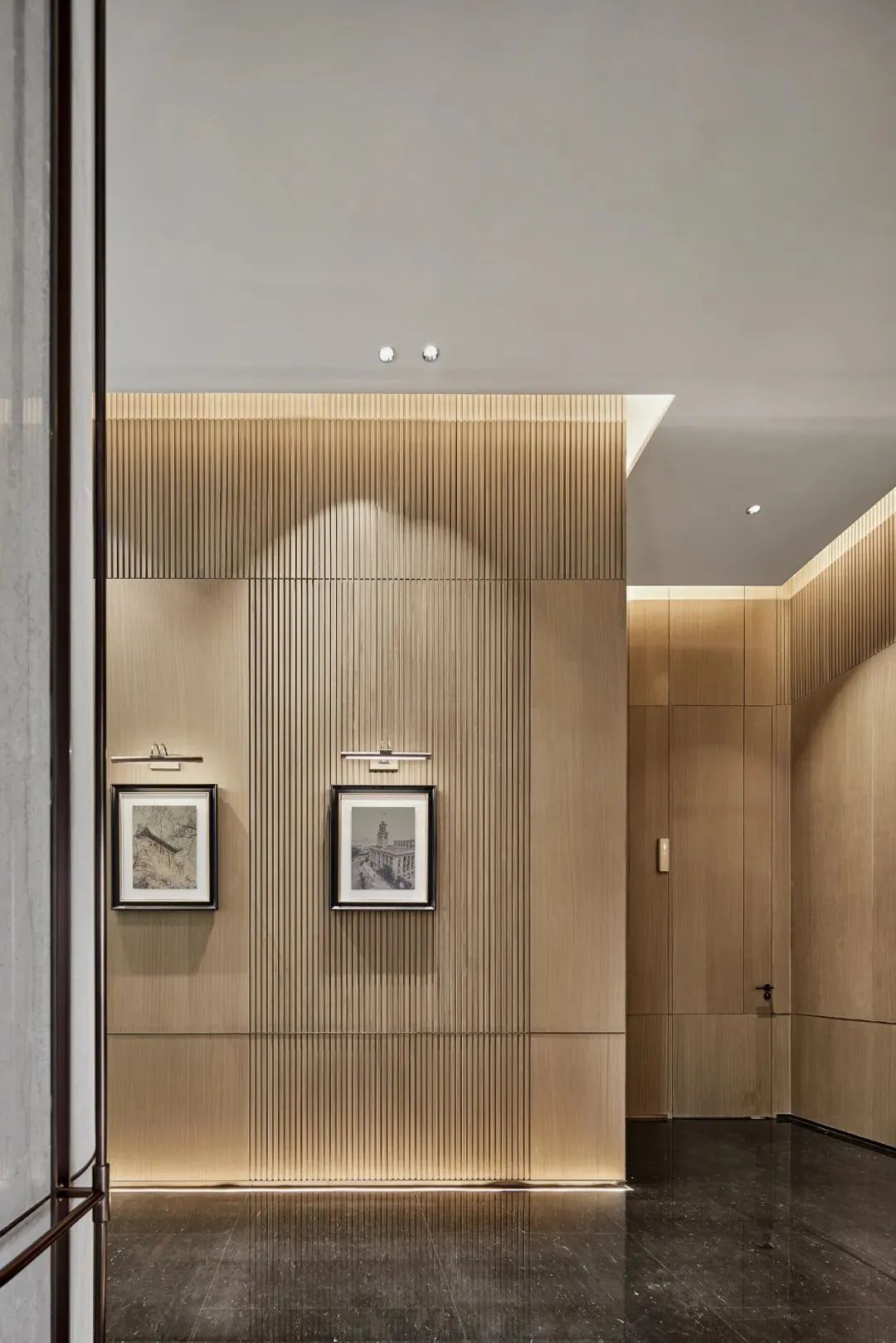 信达·时代央著·湖璟售楼中心 | 叶胤祥打造 900㎡都市谧静空间-16