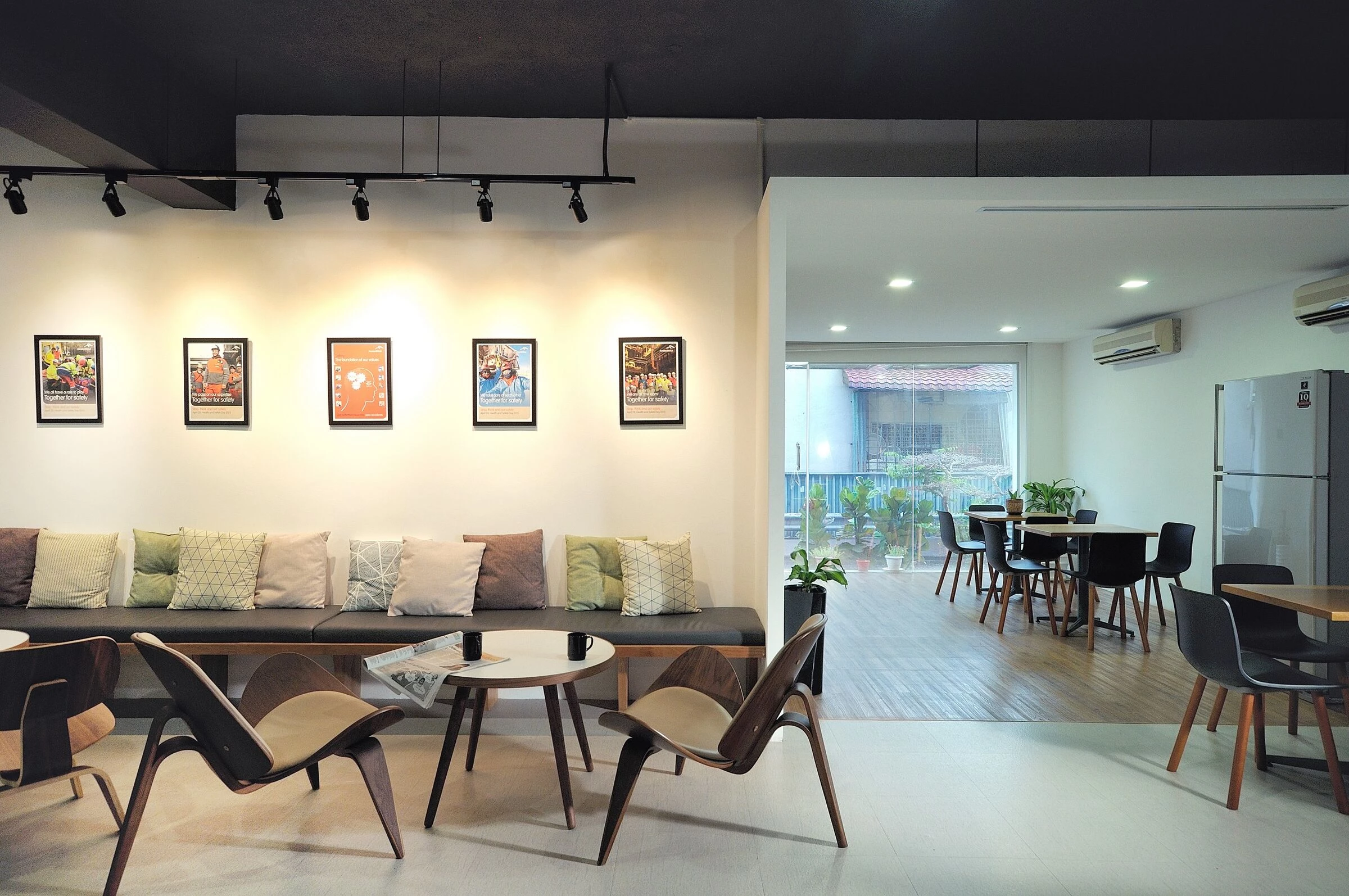 Oriental Castle HQ-25