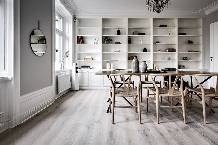 斯德哥尔摩 115 平米公寓 | 暗色调的优雅魅力-11