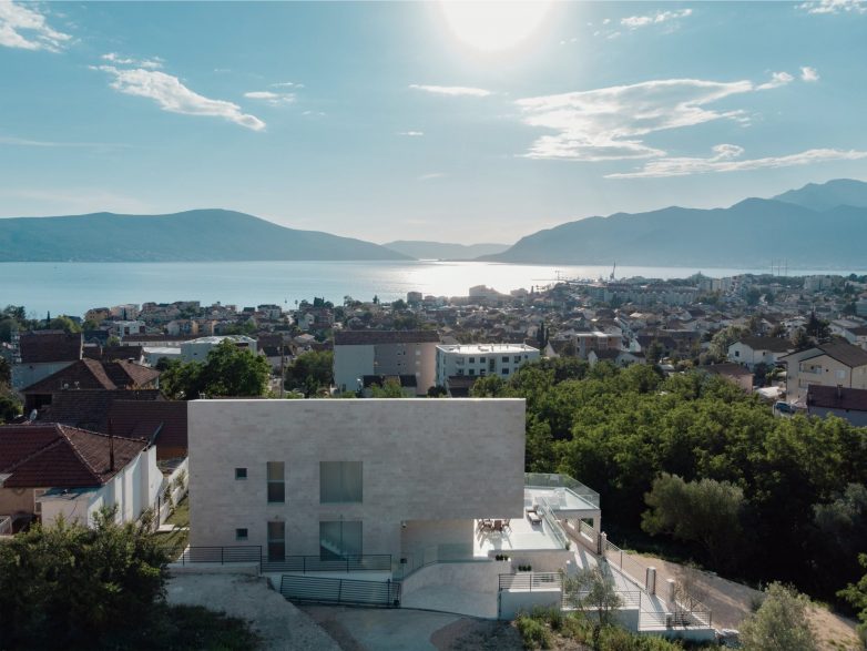 Kuća Morska stijena（海上之墙别墅）丨ARHILOG D.O.O.（位于波德戈里察）-24
