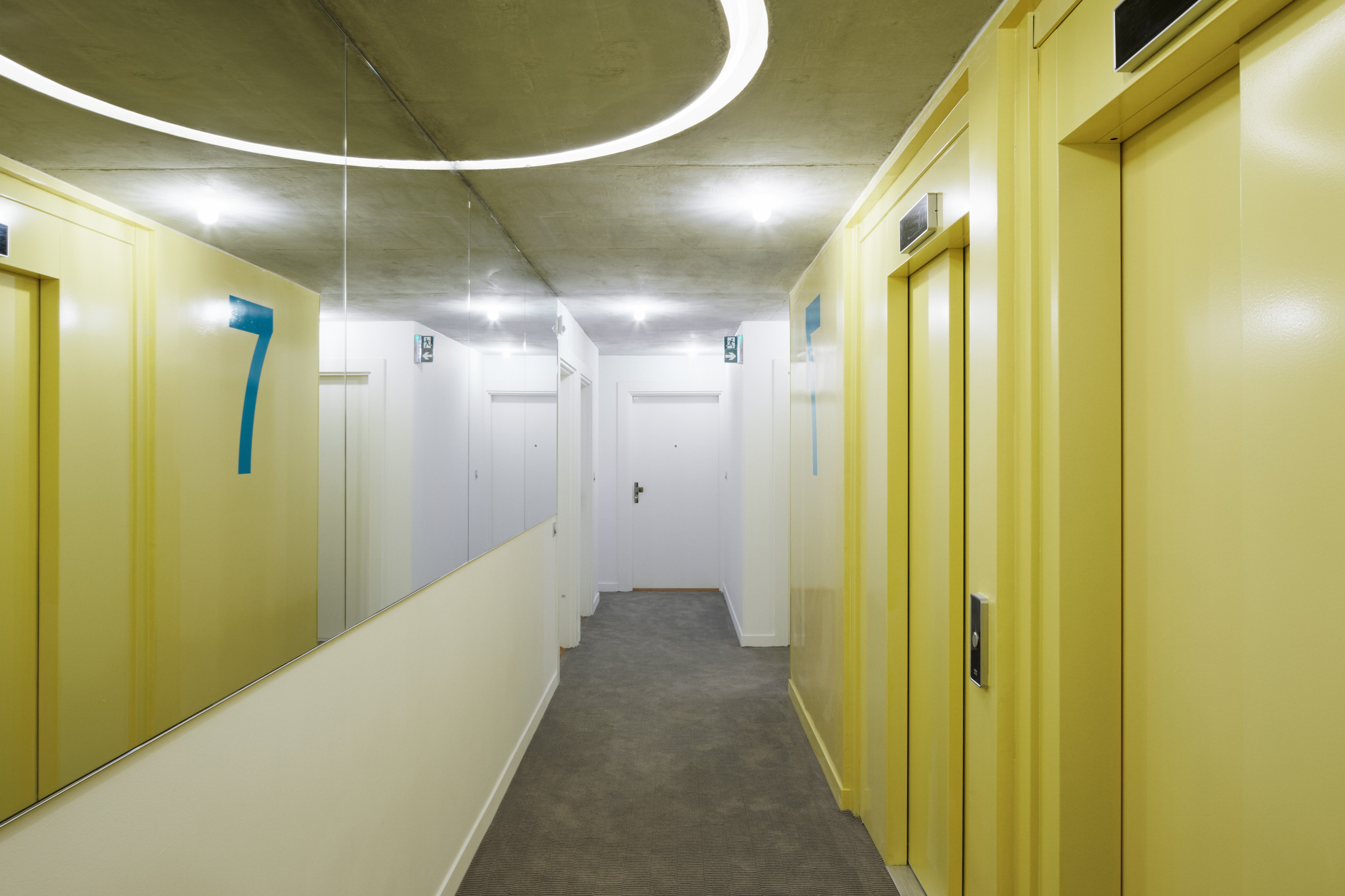 巴黎 Chapelle 国际区双塔公寓-8