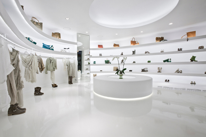 创意之光 | STUDIO SVETTI ARCHITECTURE 打造的小型零售空间-9