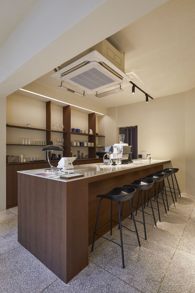 十平米现代波西米亚风格咖啡厅设计，打造感性空间-14