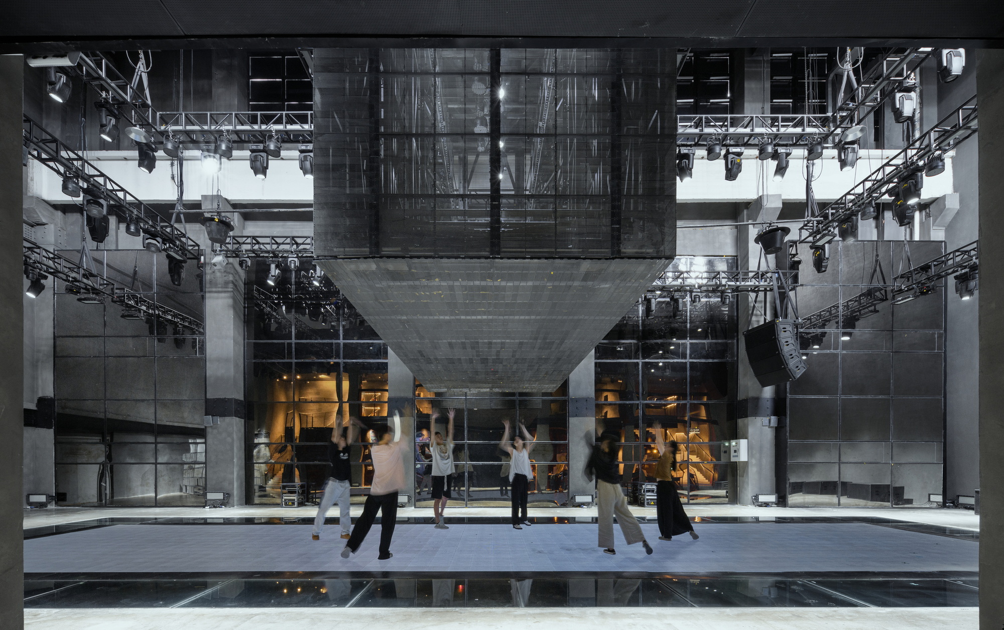 Dali Transformer Factory Theatrical District丨Atelier Alter Architects-45