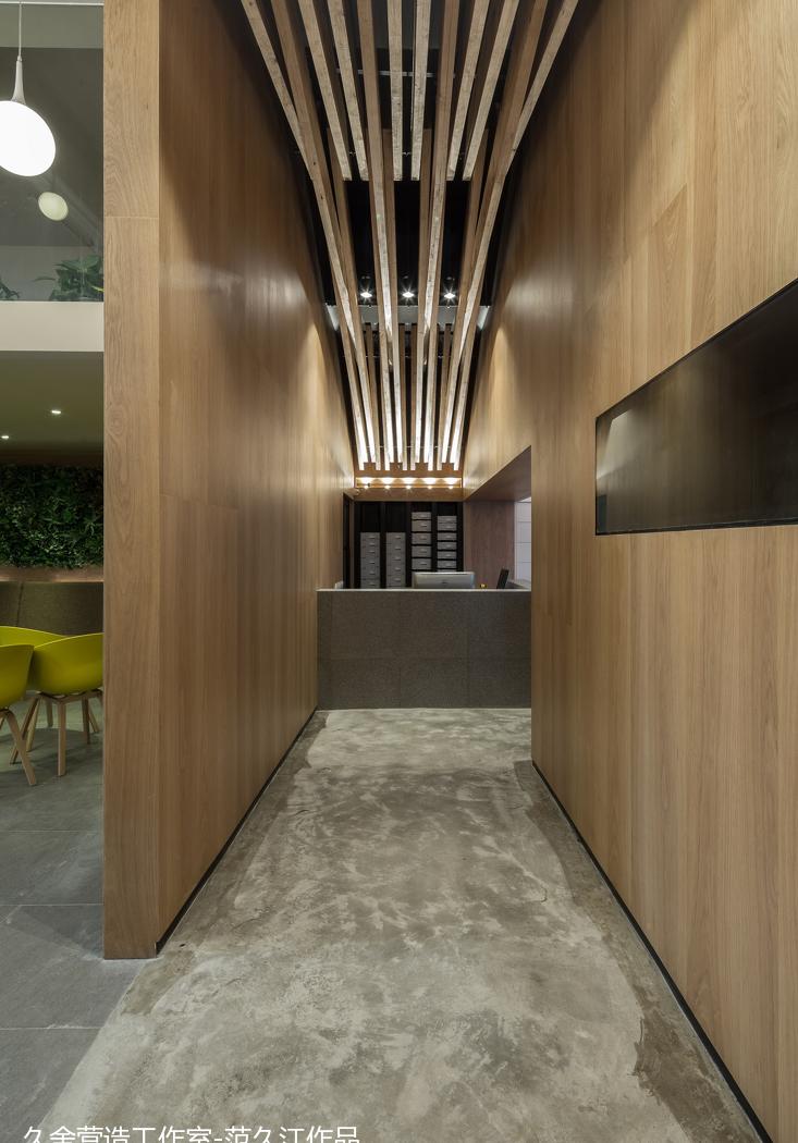 徐州万科未来城示范区规划与建 · 木艺实验室“廊桥”考古现场丨中国上海-11