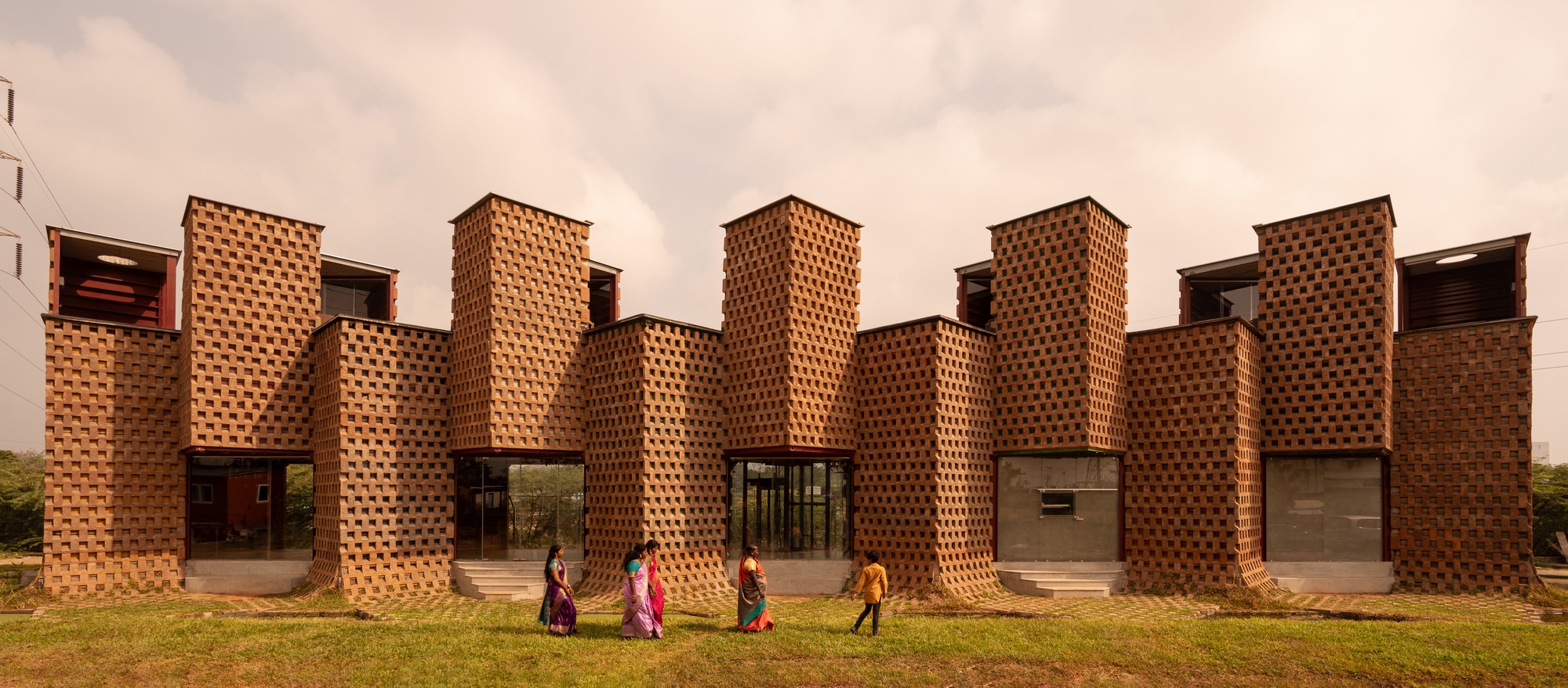 佩蒂餐厅丨印度丨Wallmakers-34