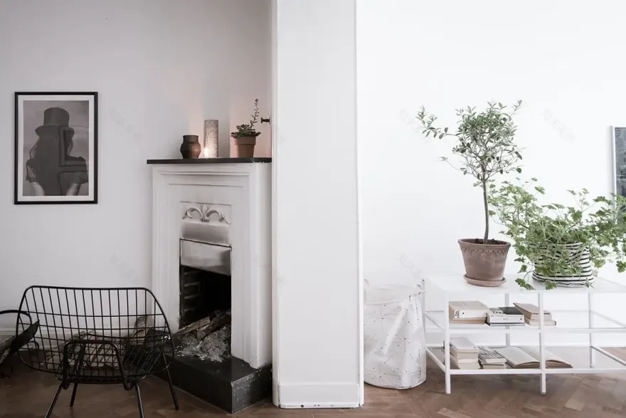 悬浮魅力 | Petite Friture 黑色吊灯设计-6