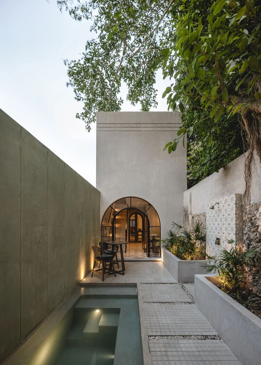 CasaParadiso，墨西哥梅里达/窄地焕生机-21