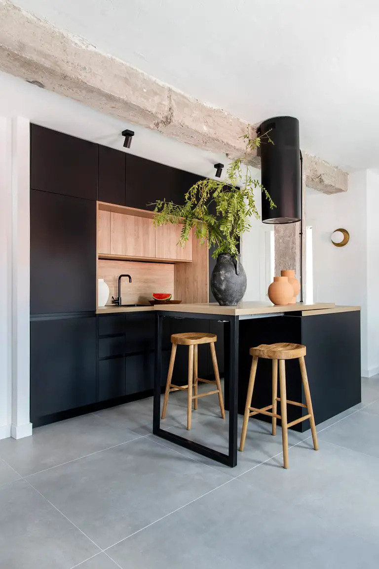 西班牙 70 年代公寓现代设计改造 | 自然材质与阳光的和谐融合-4