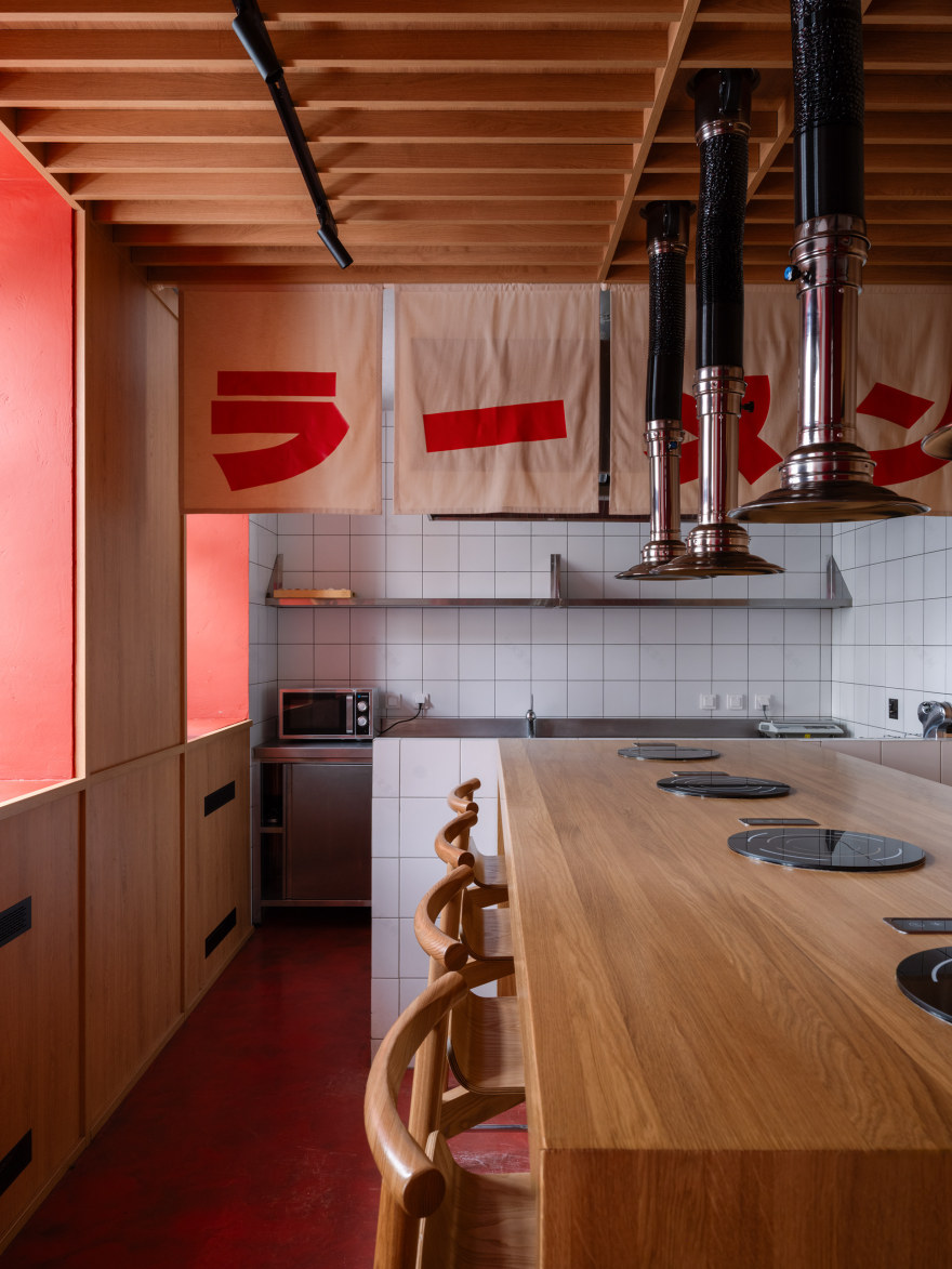 拉面乐园(注:若RA'MEN是特定名称,可能需要更多背景信息来更准确翻译,此处按拉面来处理) 丨俄罗斯莫斯科丨Nikolay Yarin等5人-52