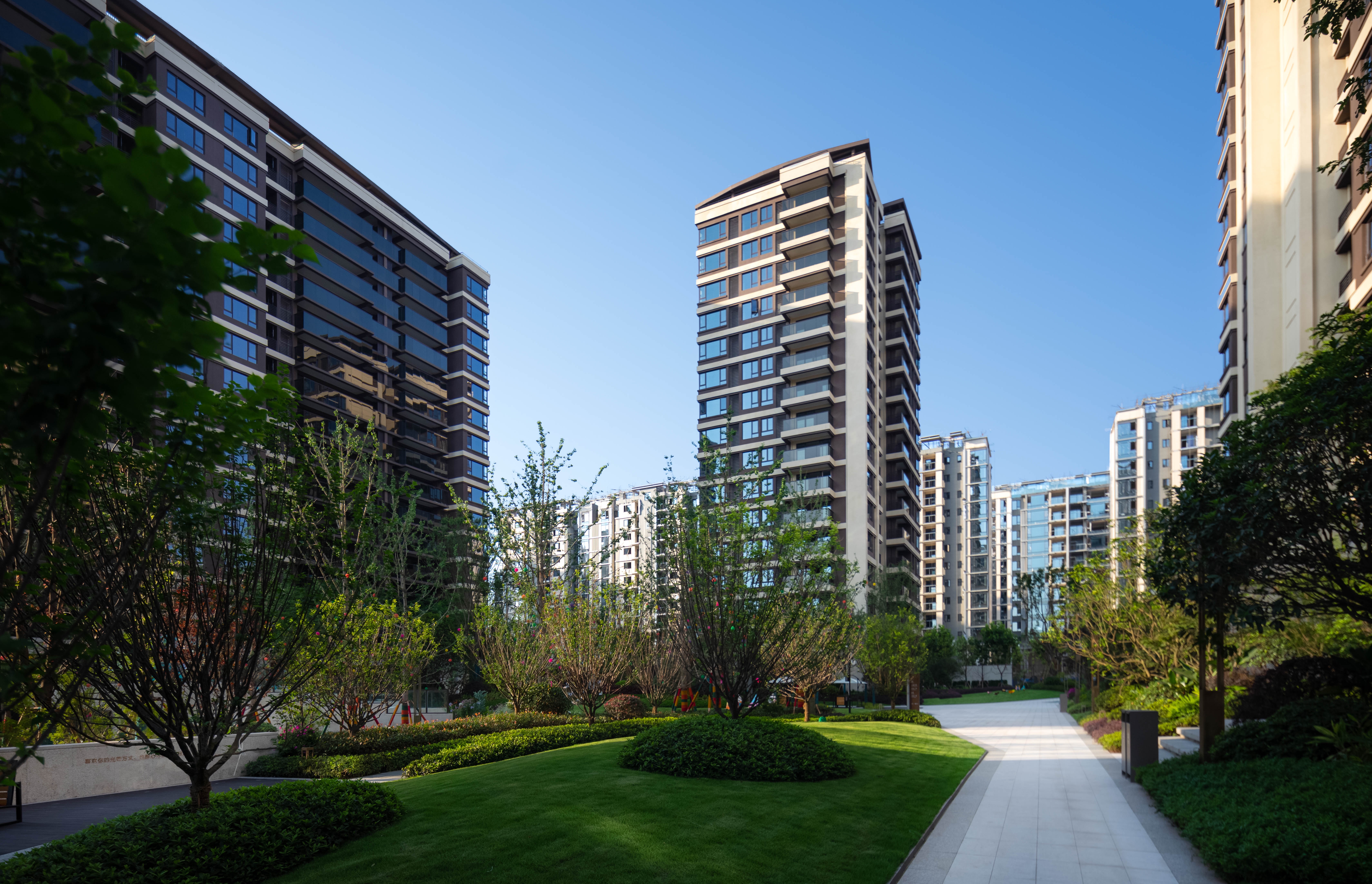 美纵设计｜华宇旭辉重庆 御璟湖山架空层5号地块-15