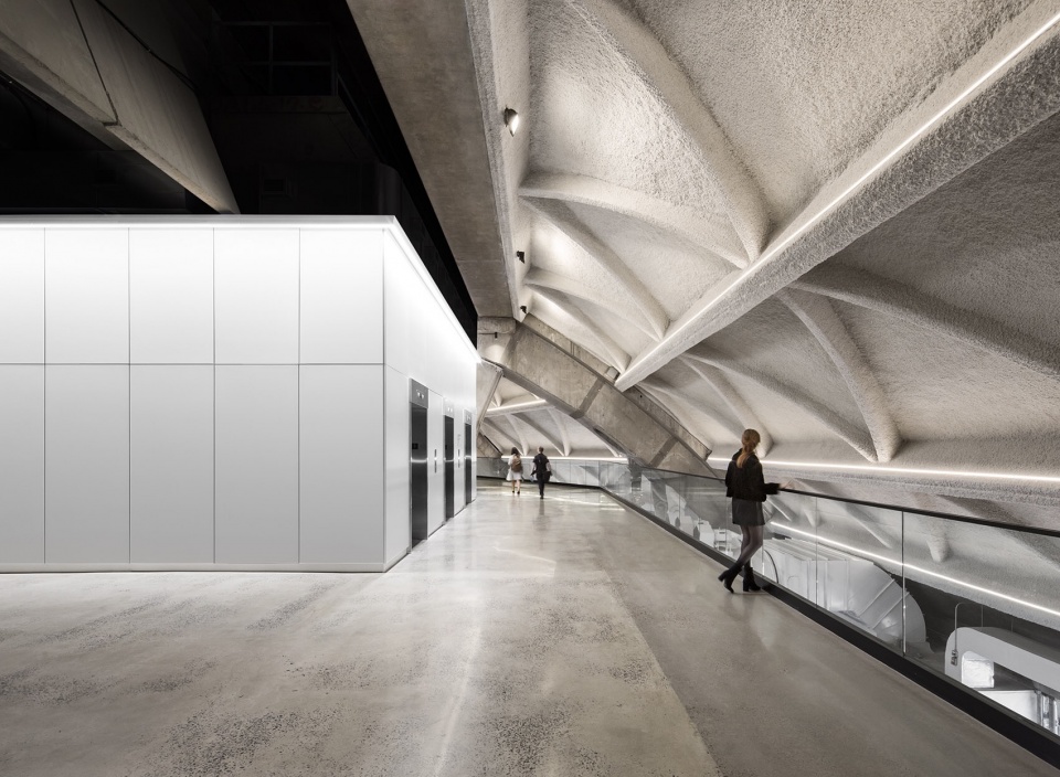 蒙特利尔塔新颜,Desjardins 金融机构现代办公空间-38