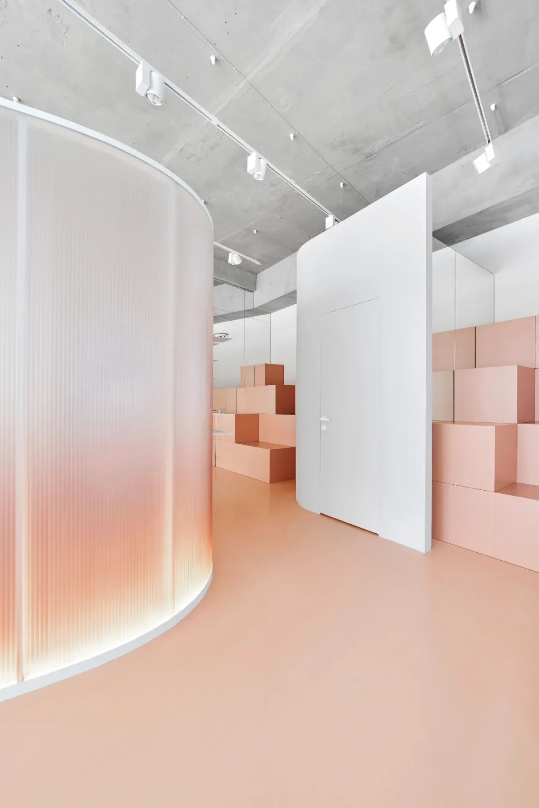 面粉厂改造餐厅丨DA bureau-57