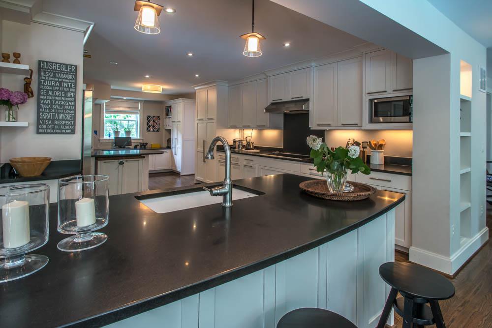 丨Ballard + Mensua Architecture-10