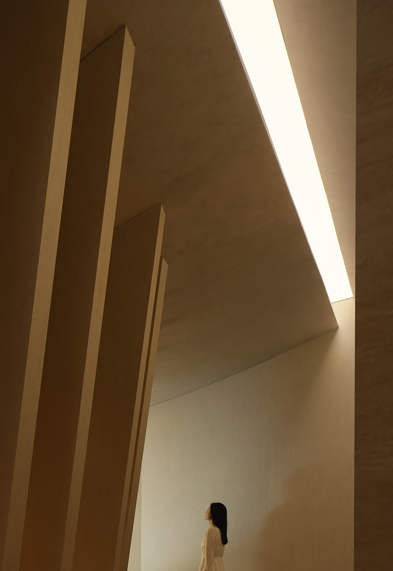 广东罗浮宫INALCO岩板展厅丨中国广州丨香港凯文国际设计-27