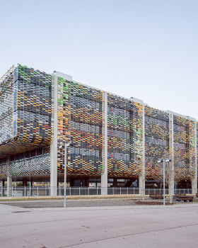 Delta商务中心丨西班牙巴塞罗那丨PichArchitects