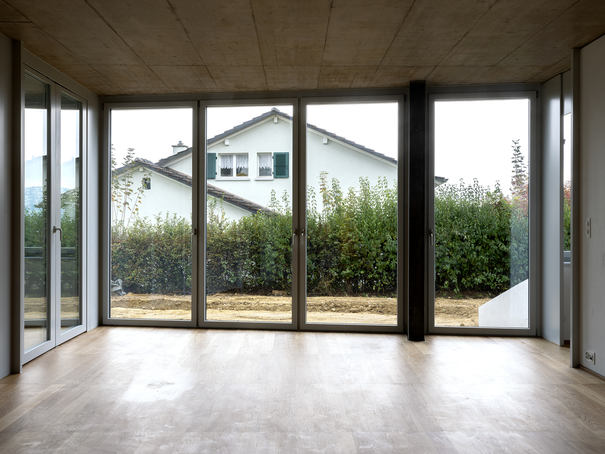 Therwil 联排别墅丨瑞士丨Lütiens Padmanabhan Architekten-24