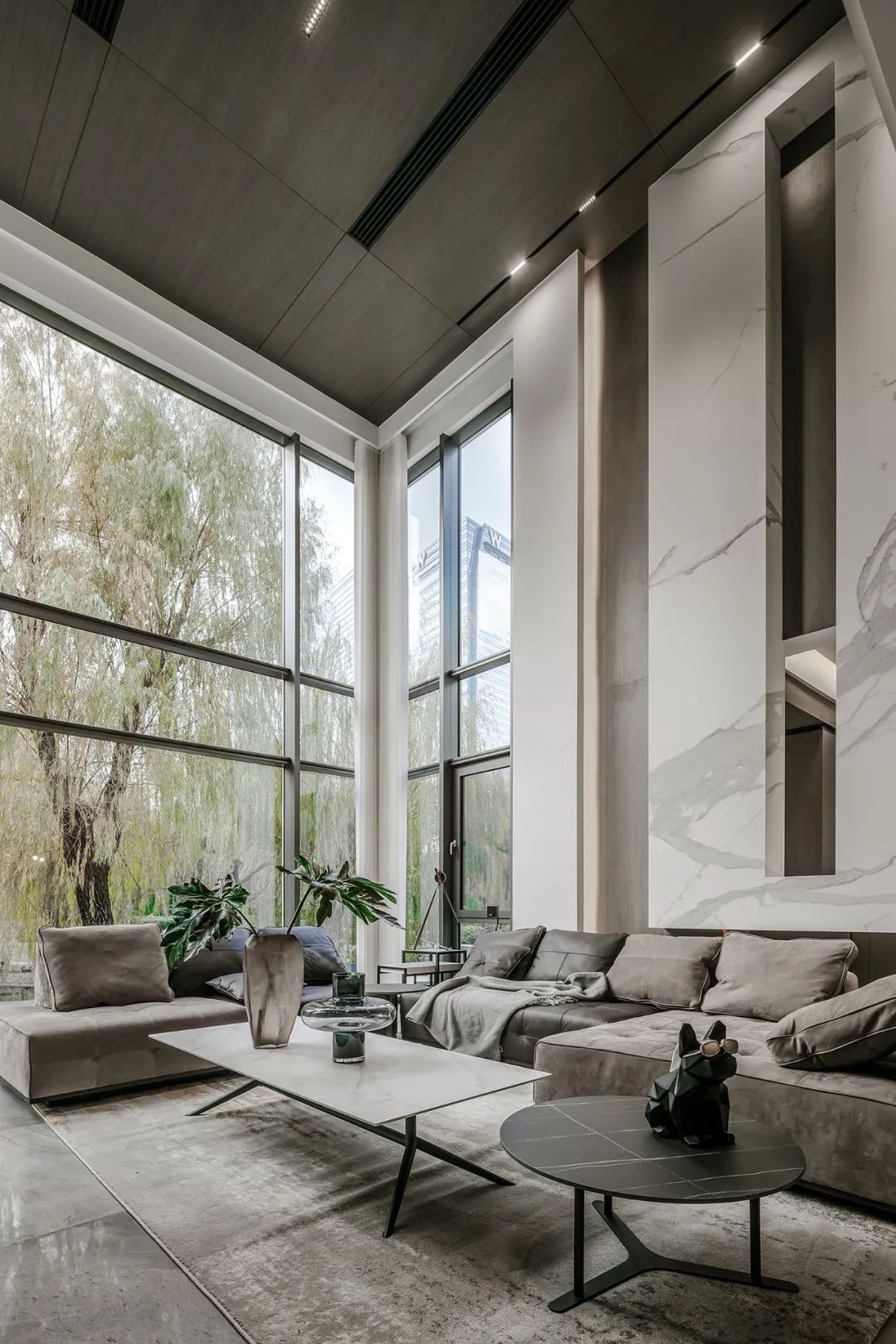 苏州 400㎡暖灰大宅丨中国苏州丨杰 ME 空间设计-0
